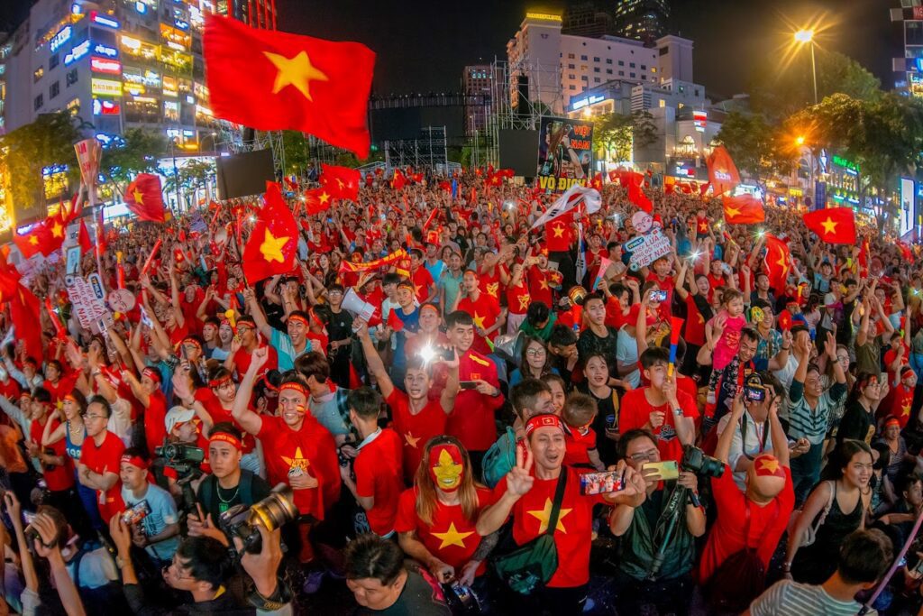 416 TP HCM nguyentrangkimcuong1976@gmail.com co vu doi tuyen viet nam