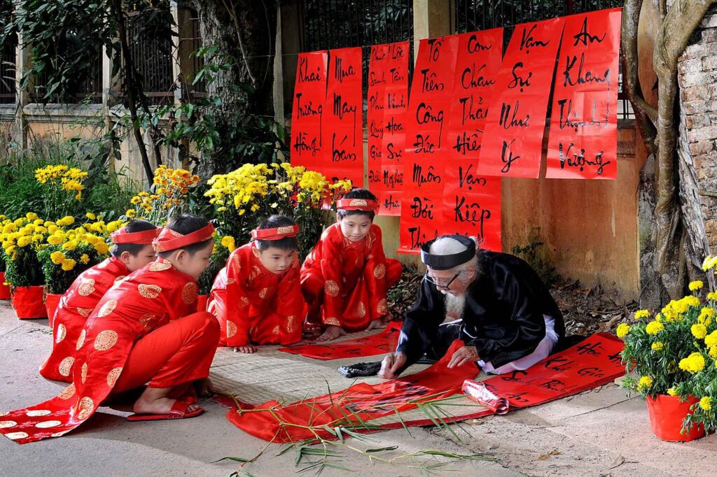 Tet Vietnam Lunar New Year celebrations in Vietnam
