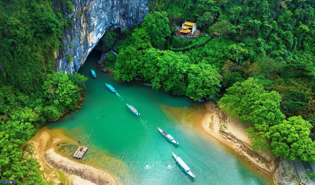 Hue and Sapa: Two Add-Ons to Sell with a Vietnam Trip 3 1d3b21e138fa46208af8f7da6fe74157 101079