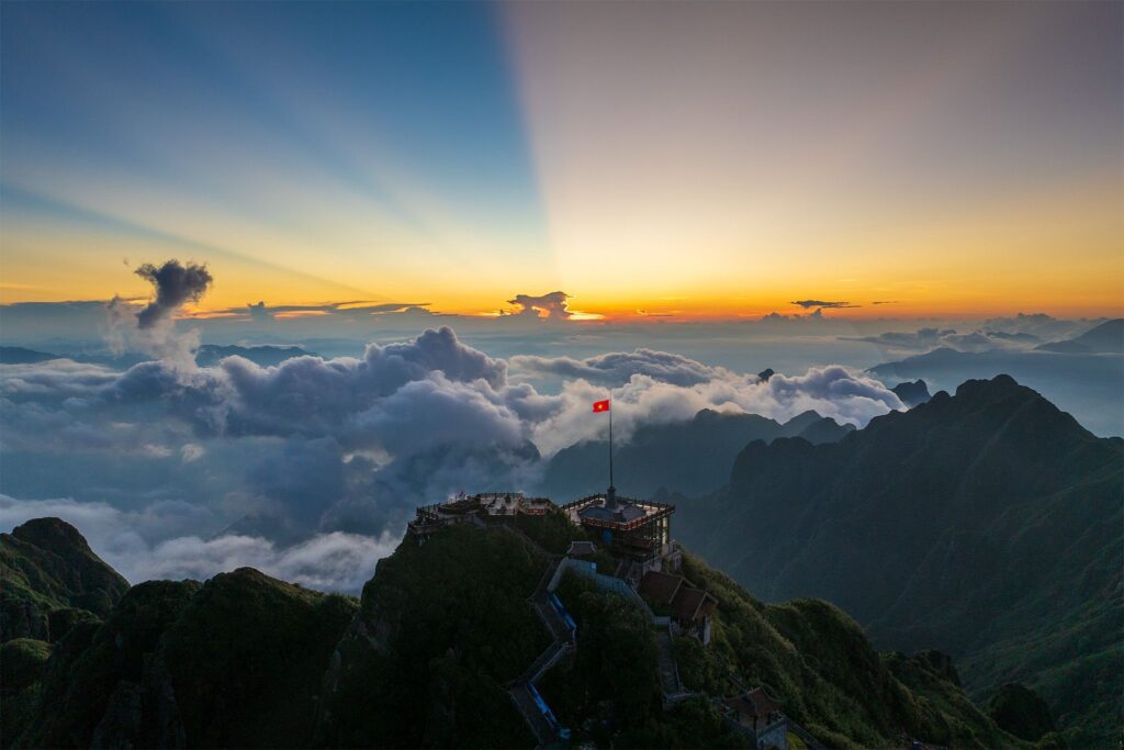 Vietnam Weather by Month: A Selling Calendar for Travel Agents 4 dji 20250920181446 0163 d 44721999470545442851935