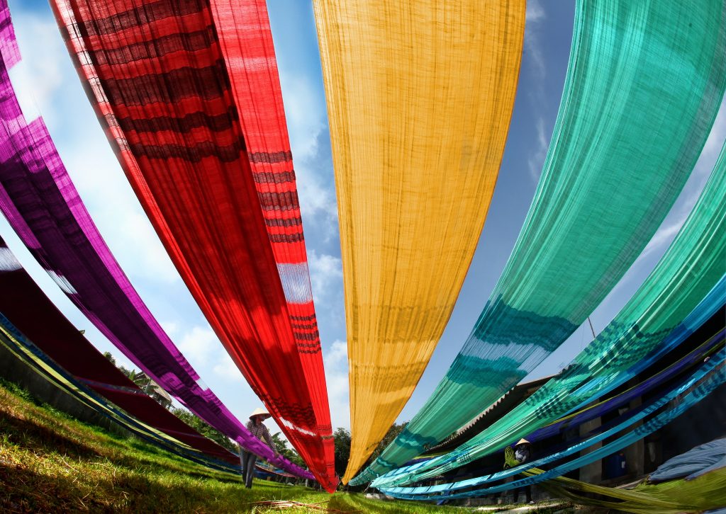 Weaving Threads of Time: Vietnam's Arts and Crafts Villages – A Timeless Treasure Trove for Your Clients 2 lang lua van phuc