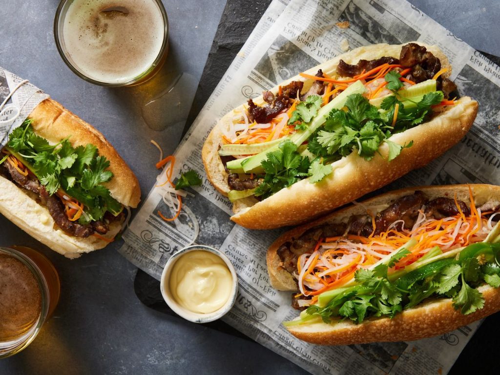 Discovering Vietnam's Vibrant Street Food Culture: A Guide for the Adventurous Traveler 6 1710445729 picture 1 1710445636 793 width1200height900