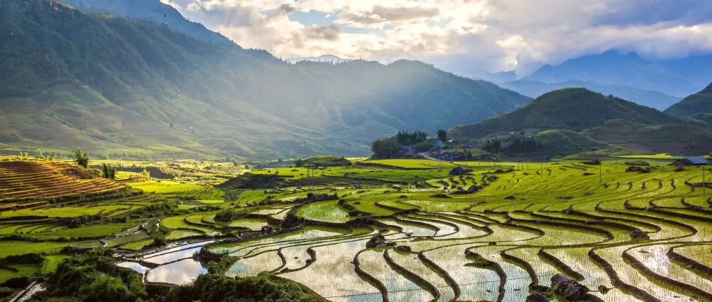 62527354999 VietnamSehenswrdigkeitenbanner