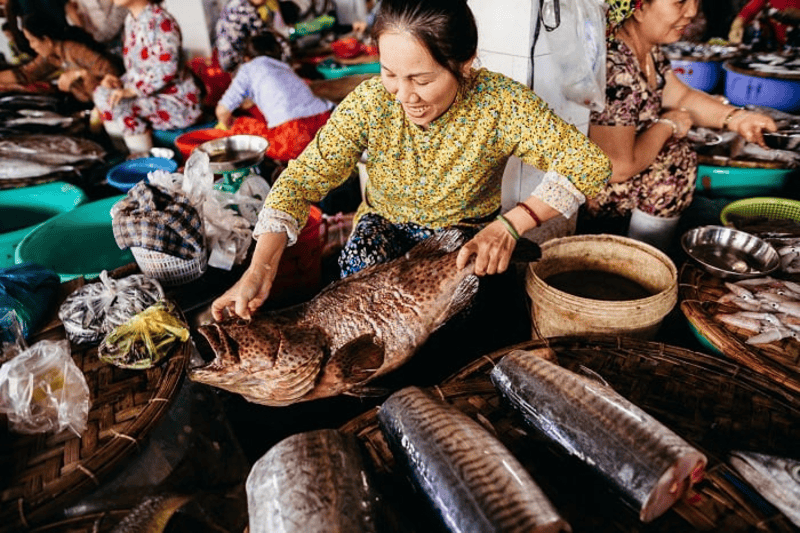 Vietnam's Culinary Explosion: Why the Food Scene is Evolving Faster Than Ever – And How It Boosts Your Travel Game! 5 image