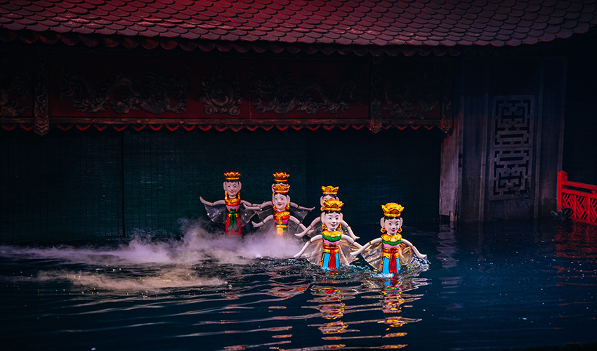 Canh Dieu water puppetry show