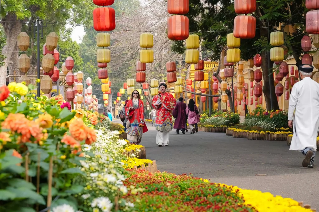 Tet Nguyen Dan 2027: The Complete Travel Agent Guide to Vietnam’s Biggest Festival — Dates, Traditions, and Selling Points 2 Hoang Thanh Thang Lo